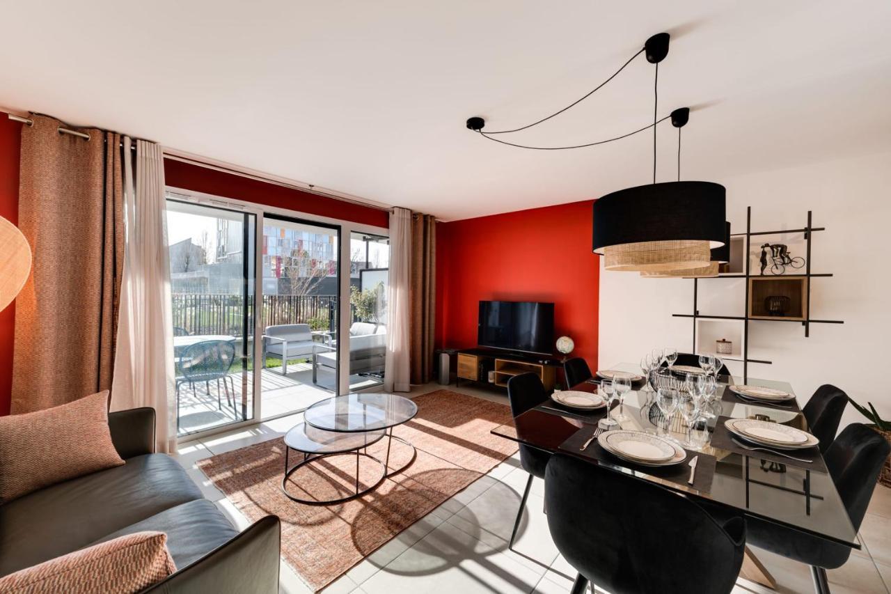 Le Reposoir - Appartement neuf 2 chambres avec terrasse&garage Annecy Extérieur photo